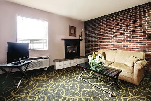 Inn Quality & Conference Centre Orillia