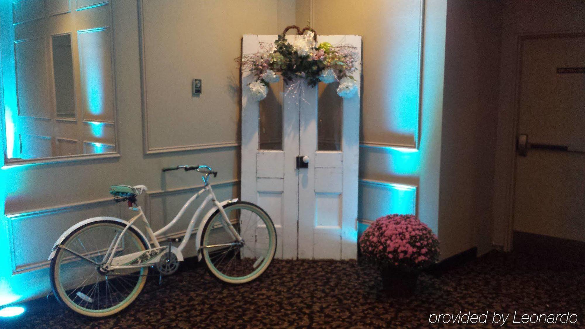Quality & Conference Centre Inn 3*